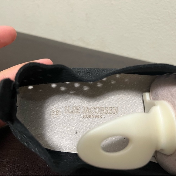 Ilse Jacobsen Tulip 139 black perforated slip on shoes size 38 - Picture 9 of 10